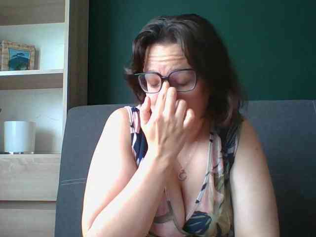 sensualParis webcam
