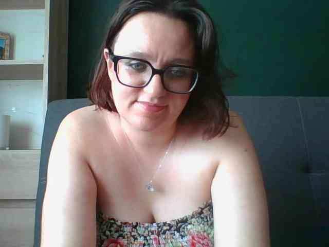 sensualParis webcam