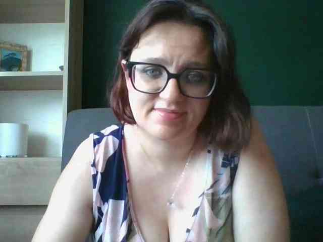 sensualParis webcam