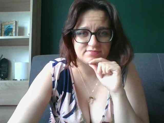 Model: sensualParis
