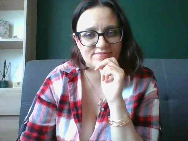 sensualParis webcam