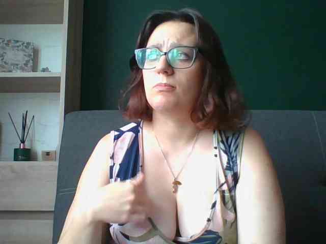sensualParis webcam