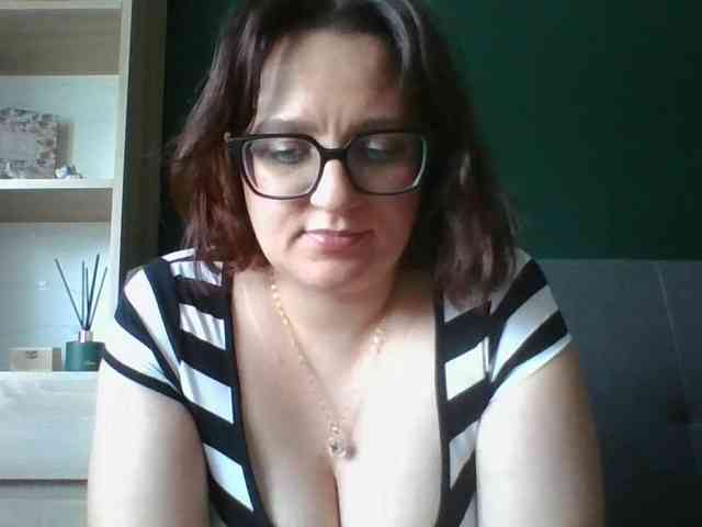 sensualParis webcam