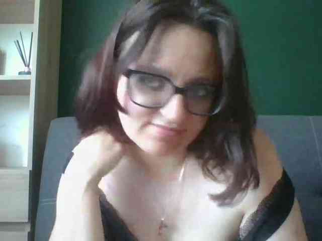 Model: sensualParis