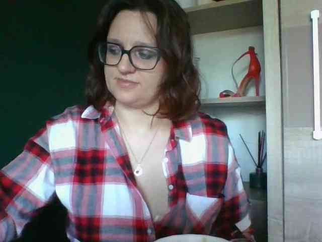 sensualParis webcam