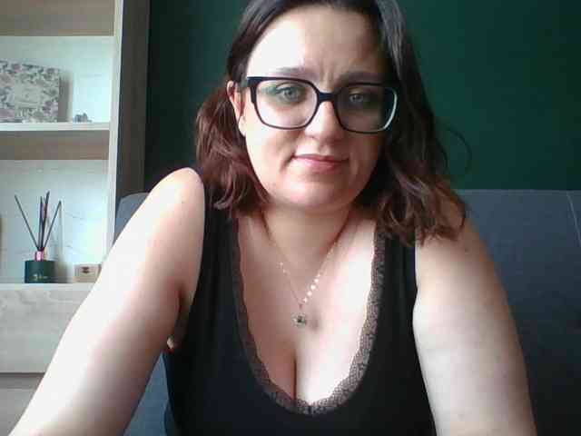 sensualParis webcam