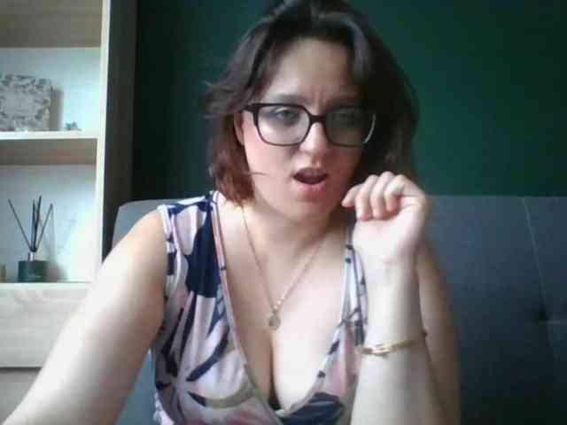 sensualParis webcam