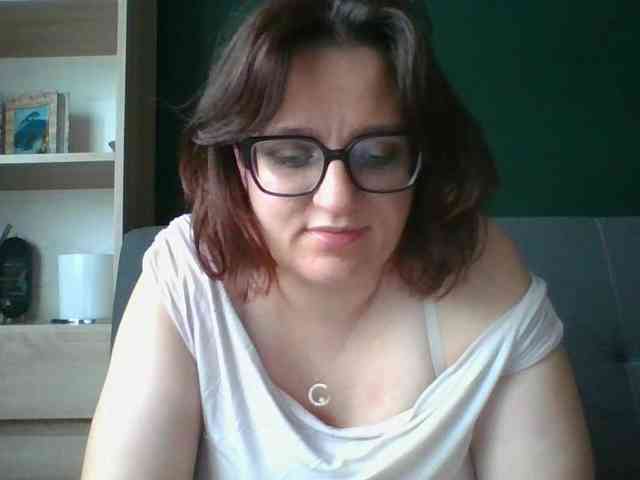 sensualParis webcam