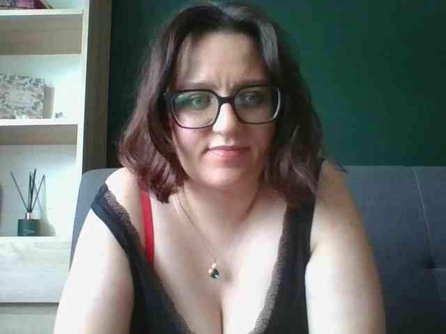 sensualParis webcam