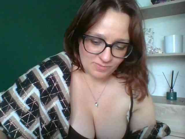 sensualParis webcam