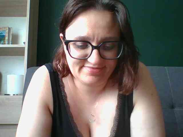 sensualParis webcam