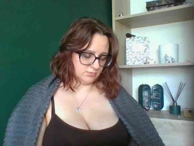 sensualParis webcam