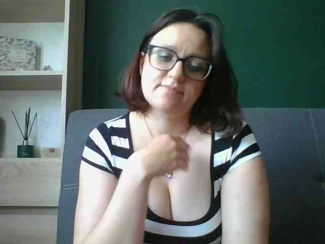 sensualParis webcam