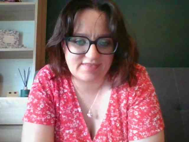 sensualParis webcam
