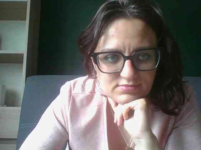 sensualParis webcam