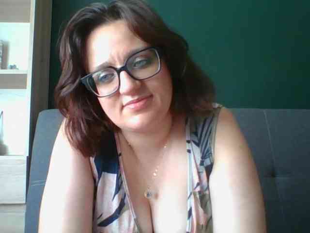 Model: sensualParis