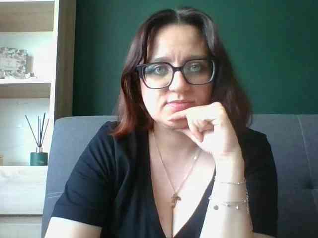 sensualParis webcam