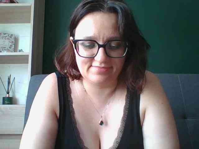sensualParis webcam