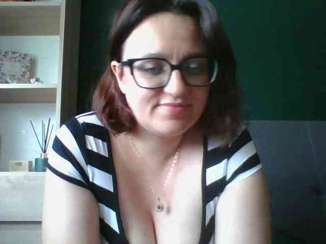 sensualParis webcam
