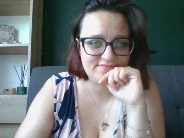 sensualParis webcam