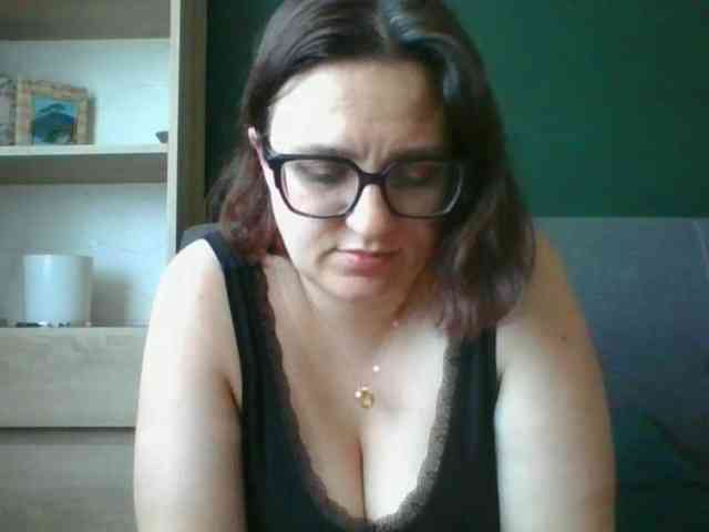 sensualParis webcam
