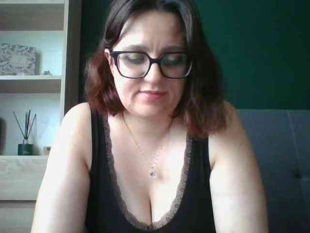 sensualParis webcam