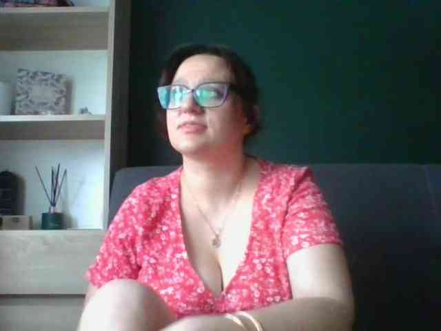 sensualParis webcam