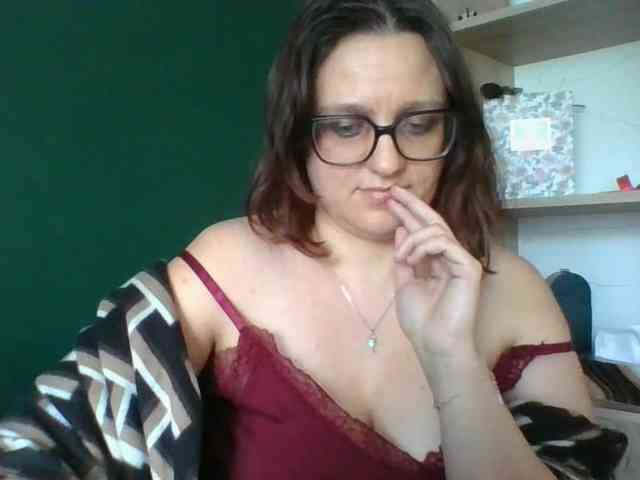sensualParis webcam