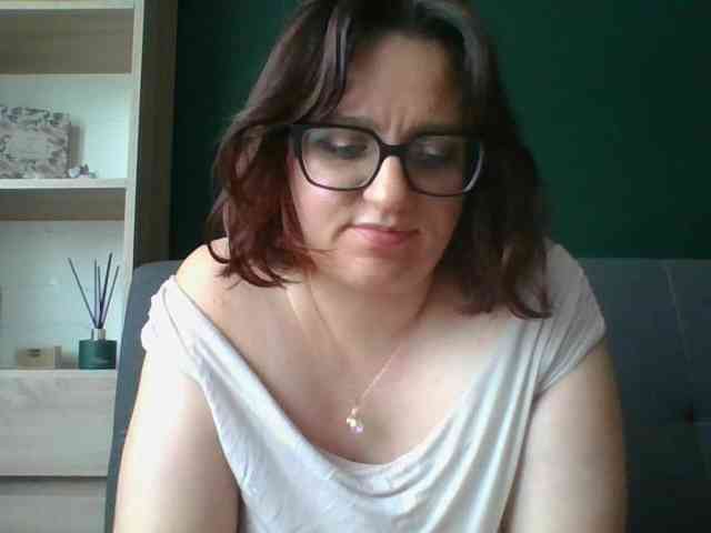 sensualParis webcam