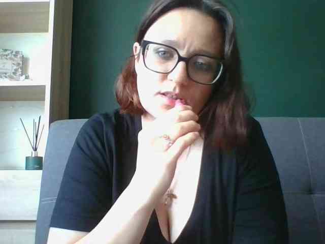 sensualParis webcam