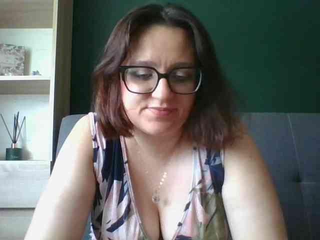 sensualParis webcam
