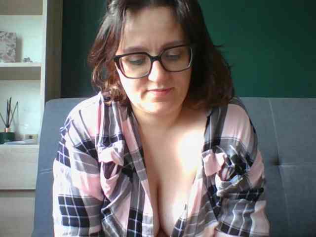 sensualParis webcam
