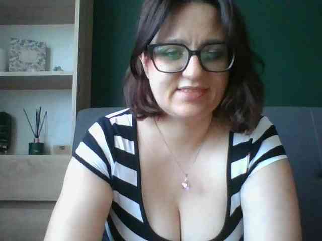 sensualParis webcam