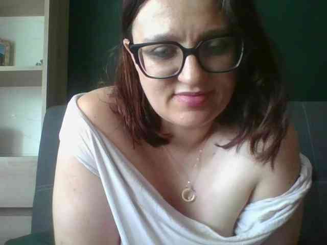 sensualParis webcam