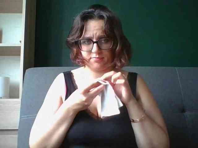 sensualParis webcam