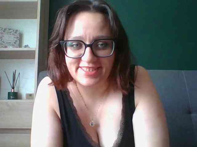 sensualParis webcam