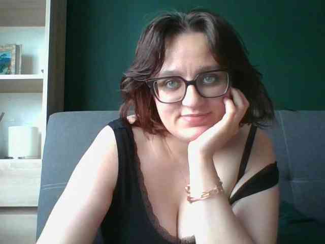 sensualParis webcam