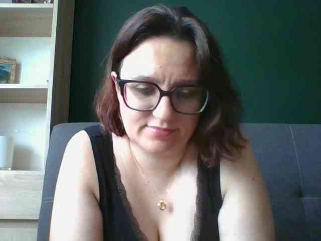 sensualParis webcam