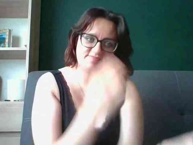sensualParis webcam