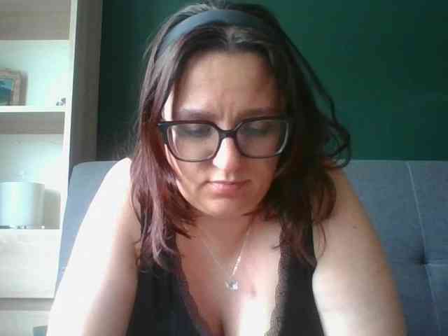 sensualParis webcam