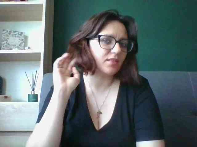 sensualParis webcam