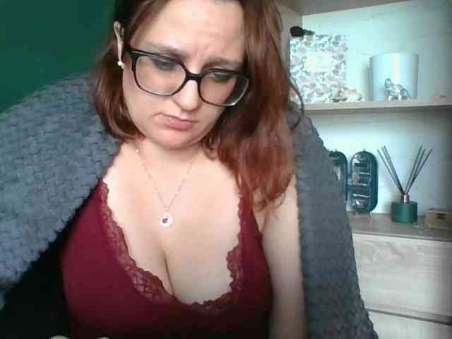 sensualParis webcam