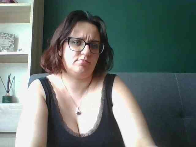 sensualParis webcam