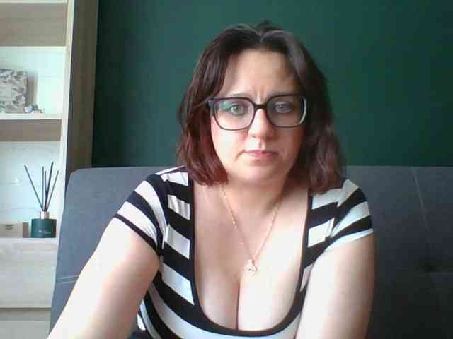 sensualParis webcam
