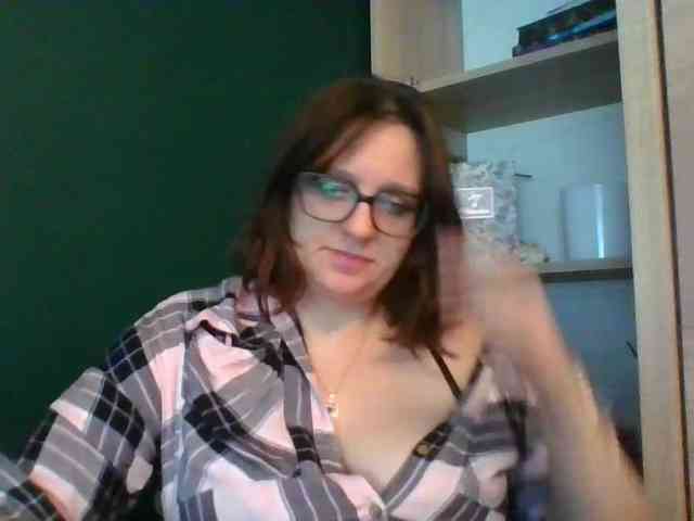 sensualParis webcam
