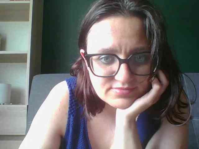 sensualParis webcam