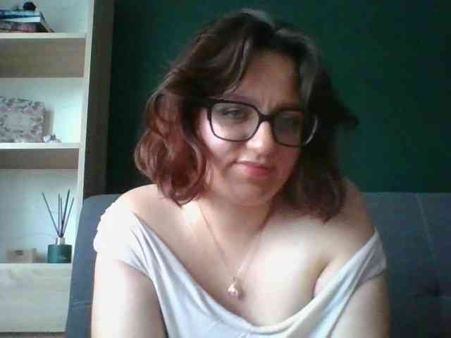 sensualParis webcam