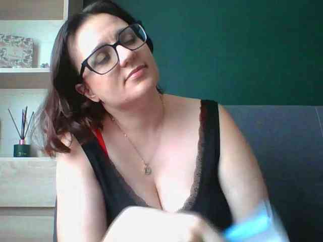 sensualParis webcam