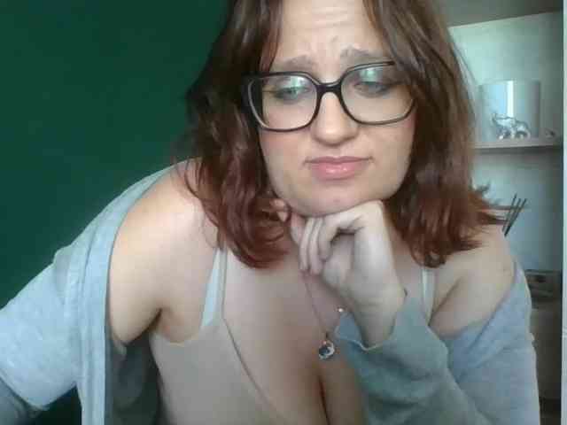 sensualParis webcam