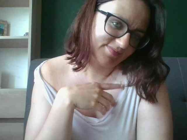 Model: sensualParis